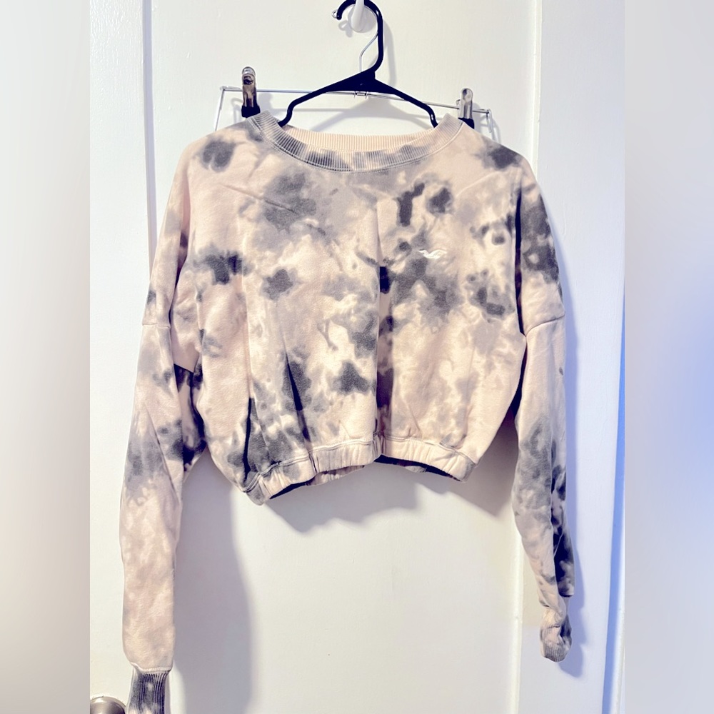 Hollister crop sweater